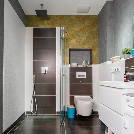 Daire Elegante Ferienwohnung Mit Stil Neukieritzsch