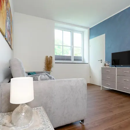 Elegante Ferienwohnung Mit Stil Daire Neukieritzsch