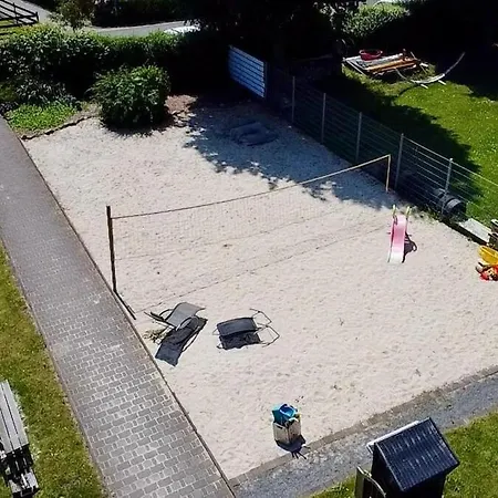 Daire Elegante Ferienwohnung Mit Stil Neukieritzsch