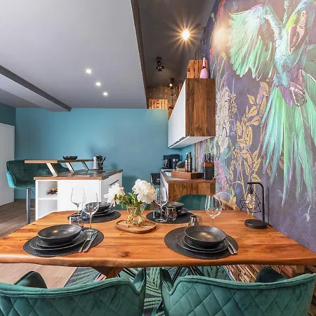 Daire Elegante Ferienwohnung Mit Stil *